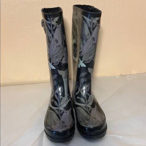 The Sak  Signature Tall Rubber Rain Boots Size 6