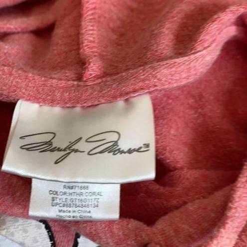 Marilyn Monroe ‎ medium pink hoodie