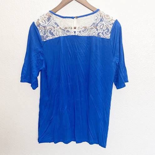 The Moon  Sky Blue Printed Lace Detail Short Sleeve Top