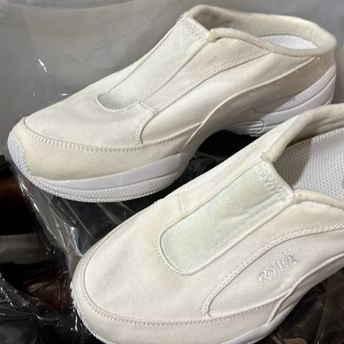 Ryka  Ivory/Cream & White Round Toe SlipOn Comfort Walk Nitracel Mule Sneakers-7W