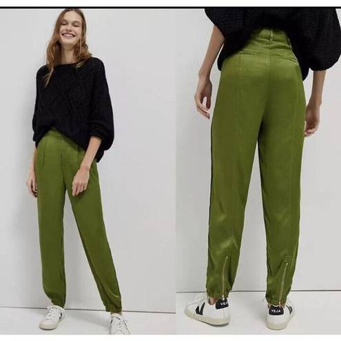 Anthropologie  Diandra Green Satin Pleated Joggers Size 16. B-3