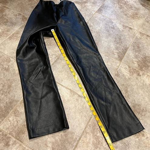 Tuckernuck  Black Faux Leather Ashford Bootcut Ankle Demi Pants Mid Rise XXS