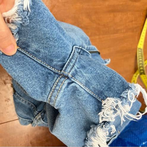 Wrangler  High Rise Festival Light Wash Slit Thigh Denim Cut Off Shorts Size 27
