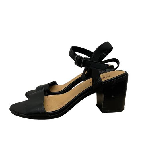 Soda  Black Block Heel Ankle Strap Sandals 8