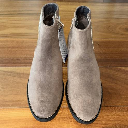 Krass&co NWT Bos. &  suede boots