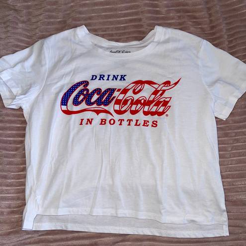 Coca-Cola Graphic Cropped White Tee