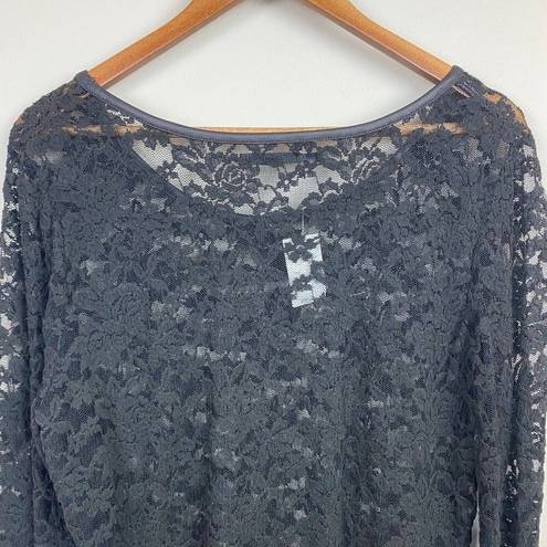 Maurice's  Blouse Top Womens XXL Black‎ Floral Lace Sheer Long Sleeve Slim Fitted