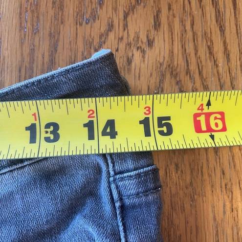 Umgee  Skinny Straight Distressed Raw Hem Jeans Size 27 EUC Bin C