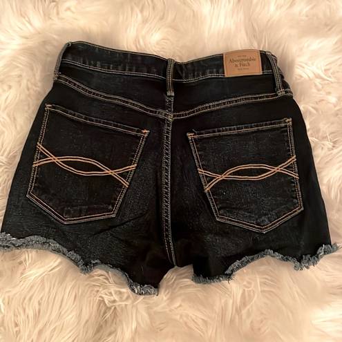 Abercrombie & Fitch  denim jean shorts, size 2 w 26, dark wash