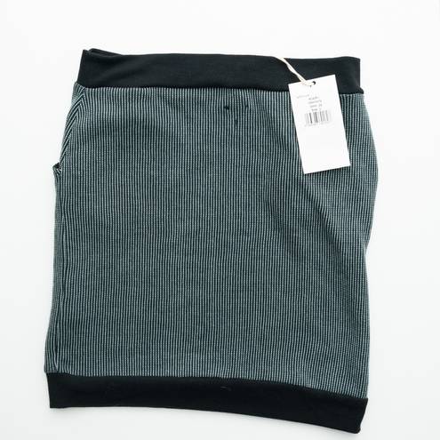 Skunkfunk. Kiara Knit Mini Skirt. Size M