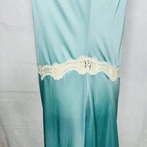 Vassarette  Long Teal Nightgown Lace Trim Sleeveless Made USA Vintage Size S