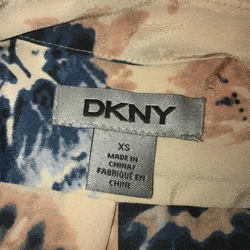 DKNY  BEIGE PINK BLACK GRAY LIGHTWEIGHT FLORAL TOP SIZE XS