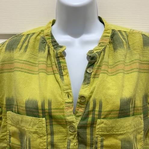 Pilcro  Green Plaid Short Sleeve 3/4 Button Down Top