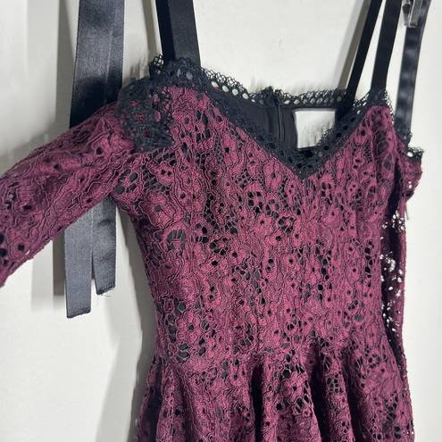 Alexis  Sz XS Krysten Peplum Lace Top Cold Shoulder Tie Crochet Blouse