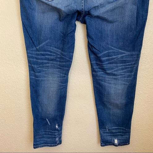 Madewell  slim straight size 35T buttonfly distressed