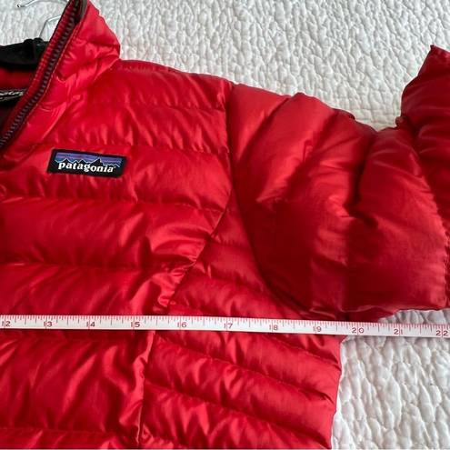 Patagonia  Women’s Down Sweater Red Puffer Coat Small