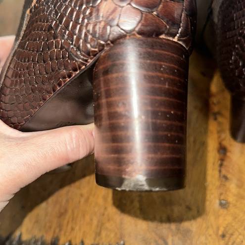 Donald Pliner   Austen dark brown snake embossed boots size 7.5