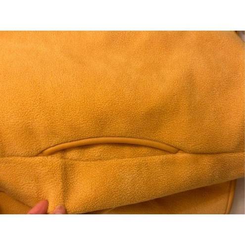 Uniqlo  Medium Fleece Full-Zip Jacket - Yellow