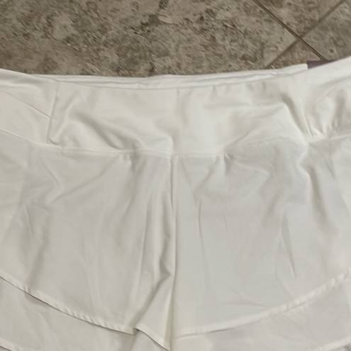 Petal CALIA Anywhere  Hem Running Shorts NWT White XXL