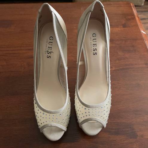 GUESS Cacei woman's heels beige natural rhinestones evening formal Size 8.5M