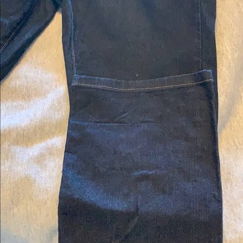 DKNY  Jeans dark wash straight leg size 10