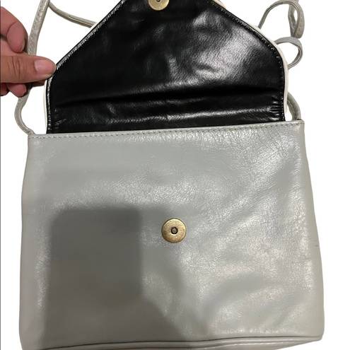 Saks 5th Avenue Saks fifth avenue Italy vintage grey leather crossbody bag