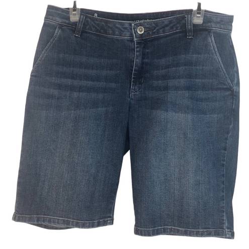 Liz Claiborne  Bermuda Classic 2 Pocket Mid Rise Denim Blue Jean Shorts Women’s 8