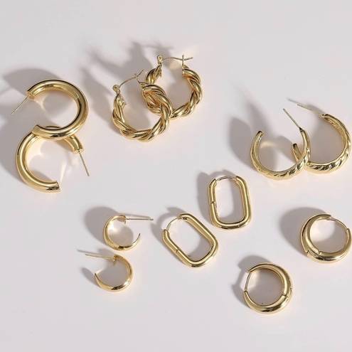 Gold Hoop Earrings| 14K Gold Plated| Lightweight|Hypoallergenic| Open Hoops