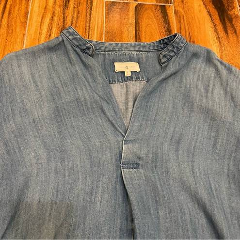 Lou & grey Chambray Denim-Look 3/4 Sleeve Top Size S