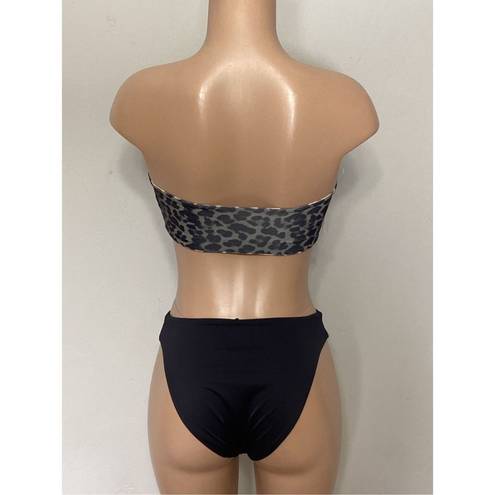 Good American New.  animal print bikini set. XS. (1) retails $169