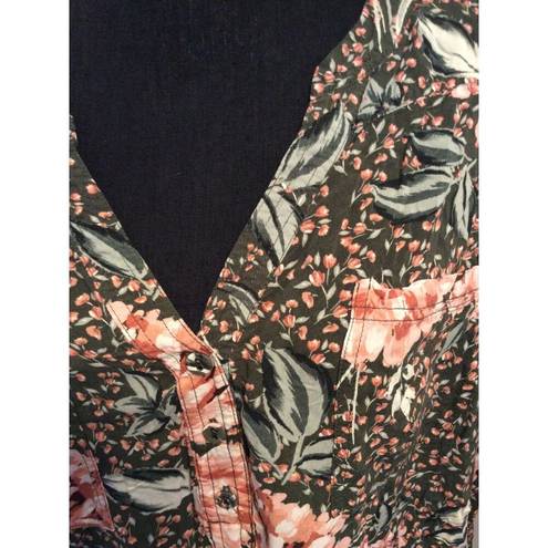 Torrid  Floral Harper Top Sz 3 Roll Tab Sleeves Split Neck Challis Blouse Pockets