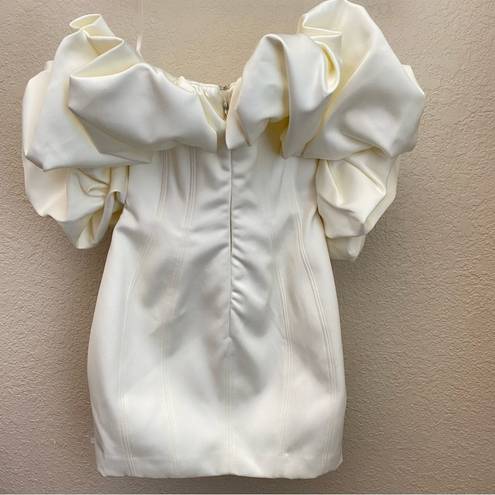 House Of CB  'Selena' Ivory Satin Ruffle Strapless white Dress size S NWOT