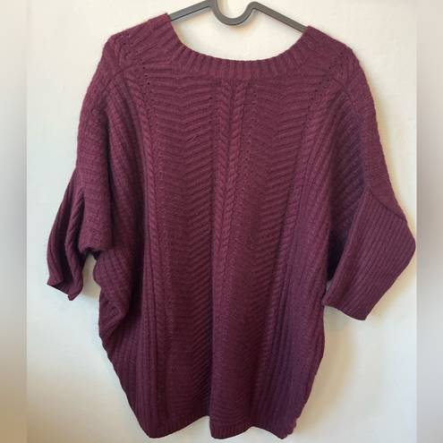 DKNY  Pullover chunky cable knit sweater purple size small