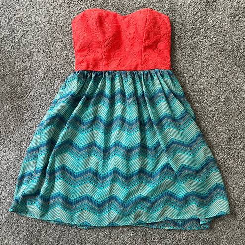 City Triangles Summer dress