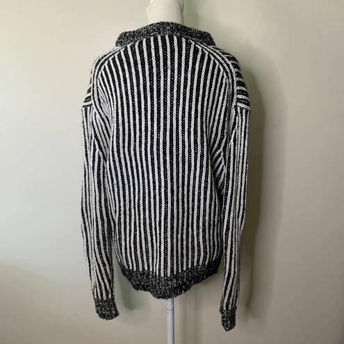 Elizabeth and James  Black and White Sweater Women's Medium