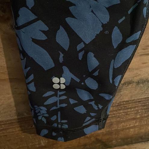 Sweaty Betty  7/8 Power Workout Leggings Black & Blue Floral