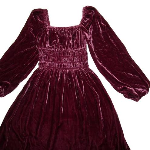 Hill House NWT  The Jasmine Nap in Burgundy Velvet Smocked Midi Dress XS