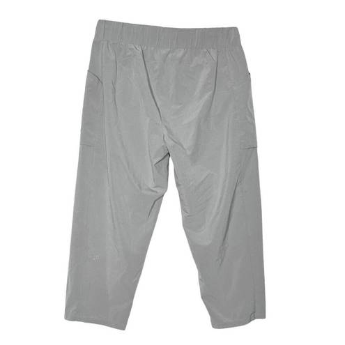 All In Motion  Women's Cropped Athletic Pant Gray Straight Leg Size Small