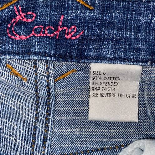 Cache cotton blend lightly distressed flare leg jeans w/embroidery blue sz 6