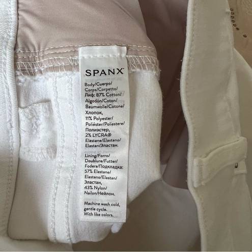 Spanx  Skinny Pull On Ankle Jeans in White Size Large Petite