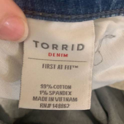 Torrid  Women's First At Fit Blue Bootcut Denim Jeans Size 22