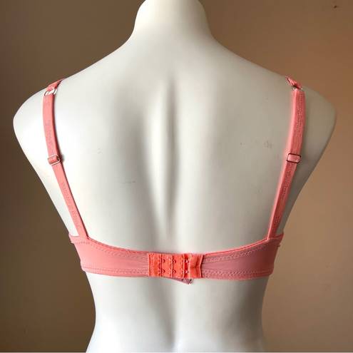 Juicy Couture  | Pink Underwire T-shirt Seamless Bra Sz 34C