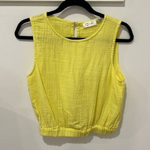 RD Style  yellow crop top