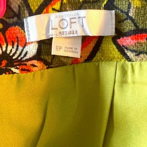 The Loft “  ”  LINED FITTED PENCIL  SKIRT SIZE 8P  AVOCADO FLORAL CUTE WITH BOOTS LNC