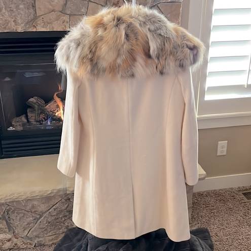 Elizabeth and James  Ivory Fur-Collar Coat