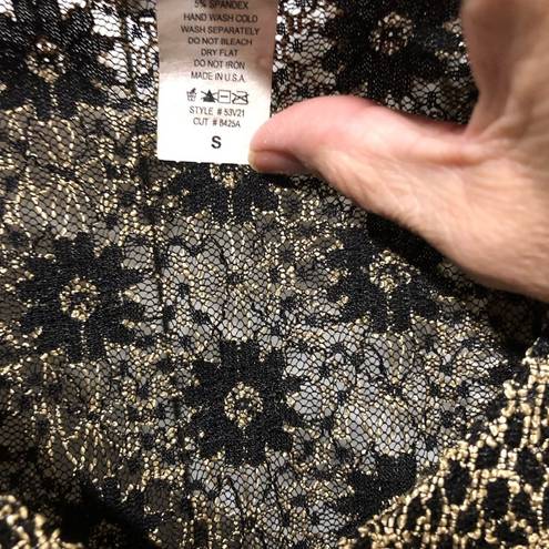 Daisy E K Designs Vintage Gold  Lace Top Size Small