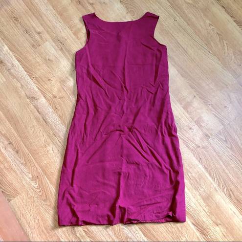 Tommy Bahama Silk Midi Red Sleeveless Crewneck Sheath Dress Modest Classic sz 10