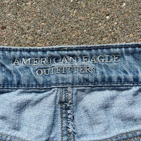 American Eagle AEO ripped frayed destroyed festival jean shorts