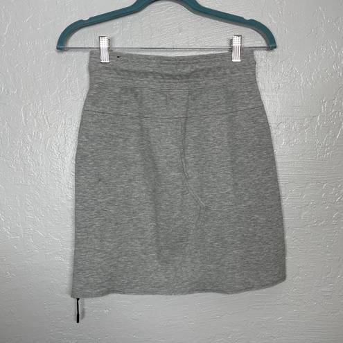 Nike Women XS Gray Black Sportswear Tech Fleece A Line Skirt Pockets Drawstring