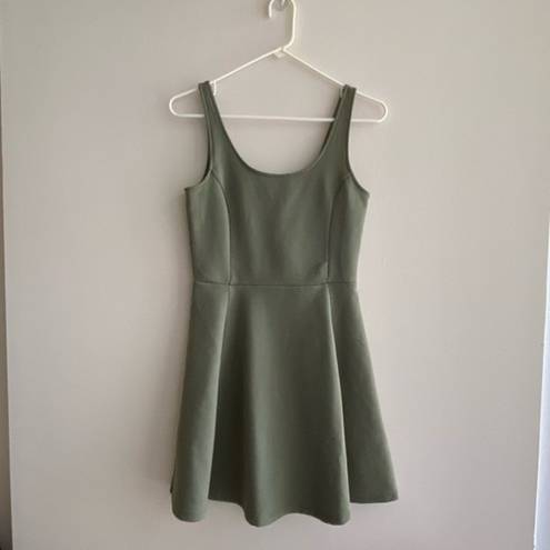 Divided H&M  Green Fit & Flare Dress, Women’s Size 6